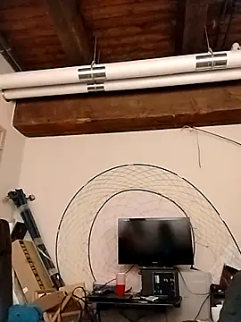 eatmeplease44 online show from December 19, 2025, 2:52 pm