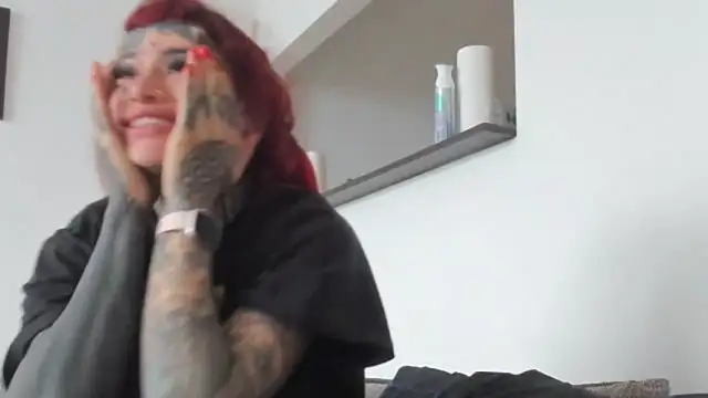 Snapshot of tamarapervert chatting on November 16, 2025, 1:05 pm tamarapervert online show from November 16, 2025, 1:05 pm