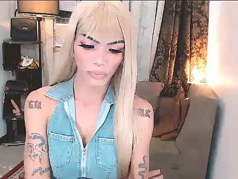 Snapshot of ELLIZABETHFORCUMXX chatting on February 5, 2026, 9:38 am ELLIZABETHFORCUMXX online show from February 5, 2026, 9:38 am