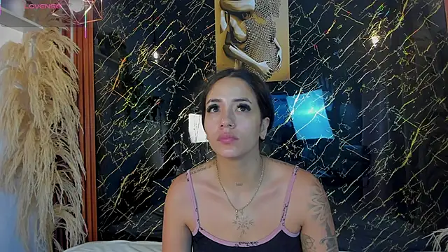 Snapshot of Tamara-evans chatting on February 12, 2026, 10:26 am Tamara-evans online show from February 12, 2026, 10:26 am