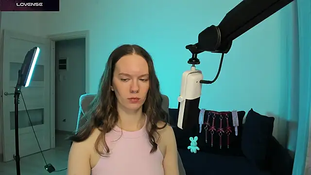 DivineBite online show from March 1, 2026, 2:17 pm