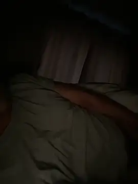 Snapshot of BritKink chatting on April 1, 2026, 5:53 am BritKink online show from April 1, 2026, 5:53 am