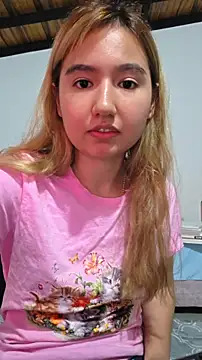 Snapshot of Pinkie_Princes chatting on April 10, 2026, 2:18 am Pinkie Princes online show from April 10, 2026, 2:18 am
