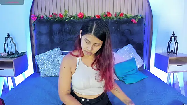 Snapshot of Karlagonzales_ chatting on September 18, 2025, 6:44 pm Karlagonzales online show from September 18, 2025, 6:44 pm