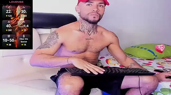 yomo95 online show from January 24, 2025, 8:53 pm