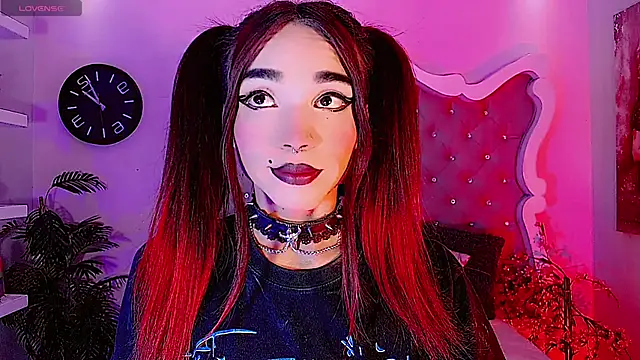 LeyXandrabraz online show from November 20, 2025, 7:36 pm