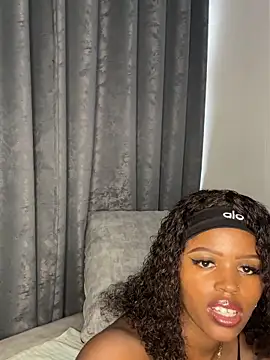 peeky pinky online show from November 7, 2025, 10:31 am