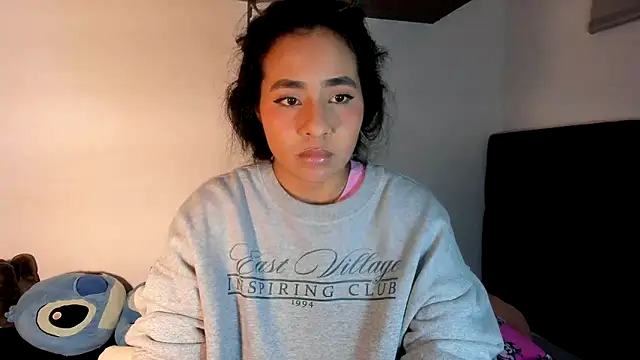 Snapshot of valeryvegas_2 chatting on December 4, 2025, 3:27 am valeryvegas 2 online show from December 4, 2025, 3:27 am