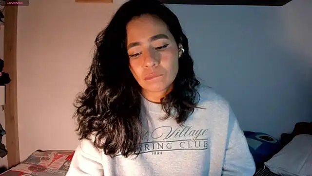 Snapshot of valeryvegas_2 chatting on October 31, 2025, 4:53 am valeryvegas 2 online show from October 31, 2025, 4:53 am