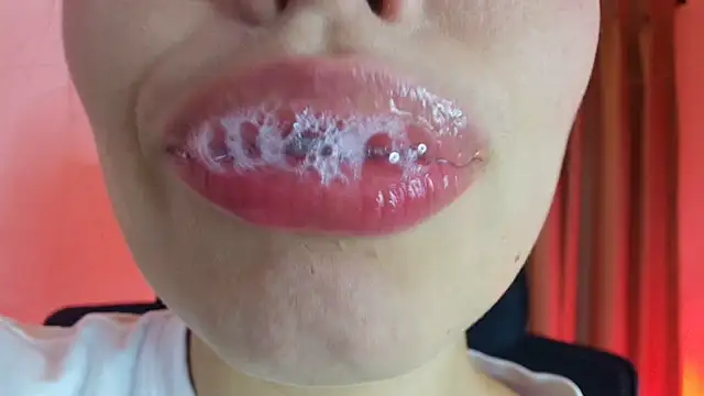 lisbet21x online show from July 18, 2026, 2:14 pm