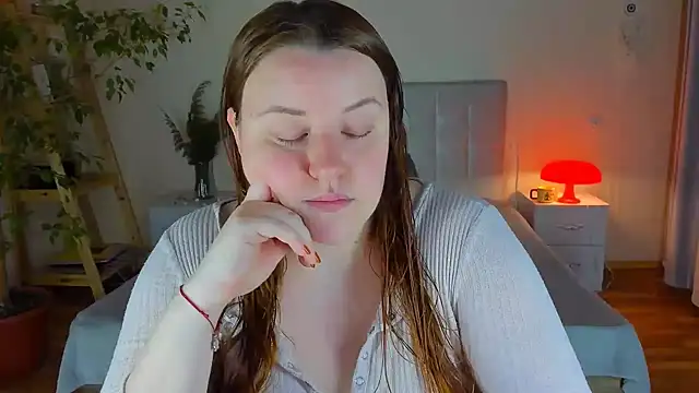 Snapshot of PolinaSalvatore chatting on November 11, 2025, 2:45 pm PolinaSalvatore online show from November 11, 2025, 2:45 pm