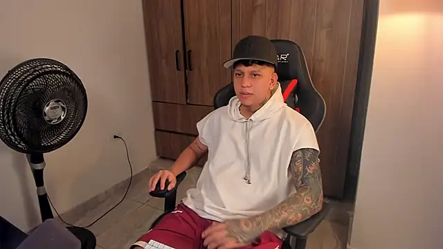 Jake simons online show from April 26, 2026, 10:01 am