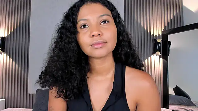 Zafiiraa online show from April 30, 2026, 3:13 am