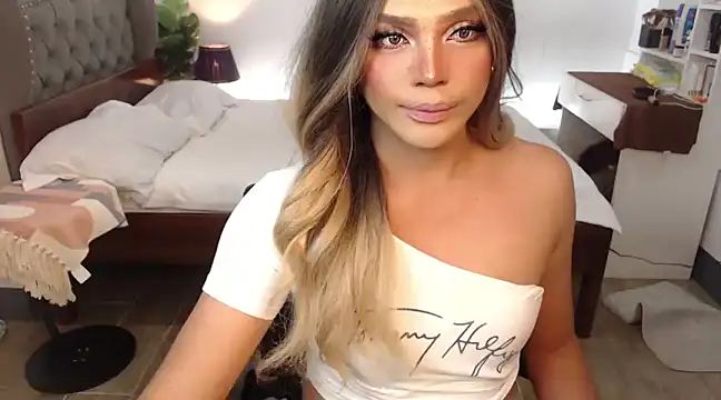 Snapshot of liaa_lurrecams chatting on March 2, 2025, 6:13 pm liaa lurrecams online show from March 2, 2025, 6:13 pm