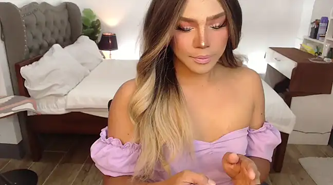 Snapshot of liaa_lurrecams chatting on February 26, 2025, 10:49 am liaa lurrecams online show from February 26, 2025, 10:49 am