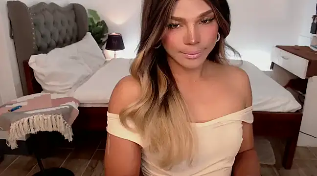 Snapshot of liaa_lurrecams chatting on February 2, 2025, 2:24 pm liaa lurrecams online show from February 2, 2025, 2:24 pm