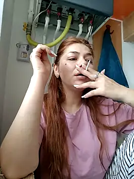 Snapshot of Ella_sweety chatting on November 18, 2025, 9:45 am Ella sweety online show from November 18, 2025, 9:45 am