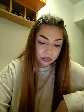 Snapshot of Ella_sweety chatting on November 9, 2025, 8:46 pm Ella sweety online show from November 9, 2025, 8:46 pm