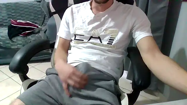 Snapshot of simoninside25 chatting on October 20, 2025, 4:07 pm simoninside25 online show from October 20, 2025, 4:07 pm