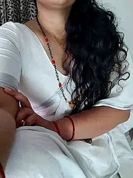 Snapshot of Indian_desi_wife chatting on March 19, 2025, 7:17 pm Indian desi wife online show from March 19, 2025, 7:17 pm