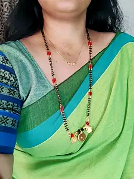 Snapshot of Indian_desi_wife chatting on March 18, 2025, 8:05 pm Indian desi wife online show from March 18, 2025, 8:05 pm