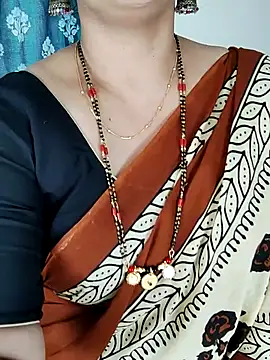 Snapshot of Indian_desi_wife chatting on October 2, 2025, 2:37 am Indian desi wife online show from October 2, 2025, 2:37 am