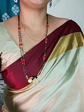 Snapshot of Indian_desi_wife chatting on September 13, 2025, 2:55 am Indian desi wife online show from September 13, 2025, 2:55 am