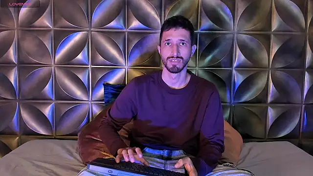 sam bisex online show from March 25, 2026, 2:44 am