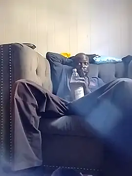 Snapshot of Daddy_hook chatting on October 28, 2025, 10:41 pm Daddy hook online show from October 28, 2025, 10:41 pm