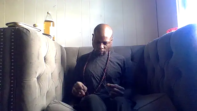 Daddy hook online show from April 27, 2026, 10:52 pm