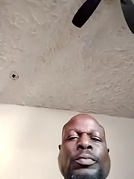 Snapshot of Daddy_hook chatting on March 4, 2025, 12:50 am Daddy hook online show from March 4, 2025, 12:50 am