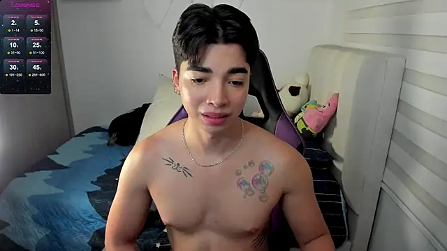 Snapshot of santy7v7 chatting on November 1, 2025, 1:16 pm santy7v7 online show from November 1, 2025, 1:16 pm