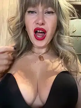 Kittenforyou online show from January 7, 2026, 1:27 pm