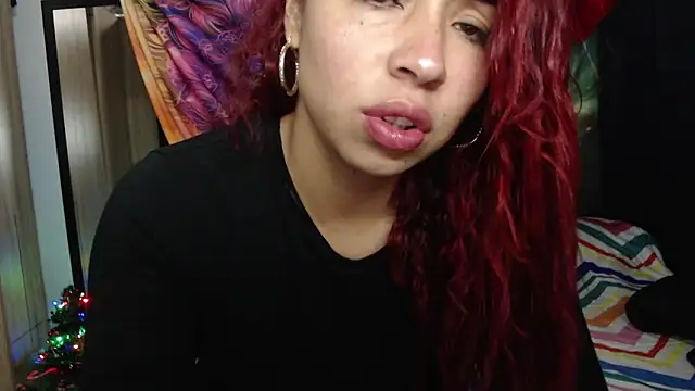 Snapshot of Alexxx_andr4 chatting on December 15, 2025, 2:28 am Alexxx andr4 online show from December 15, 2025, 2:28 am