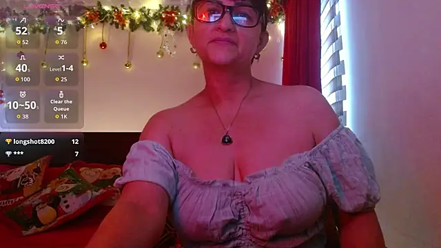 ISABEEL SOFIA01 online show from January 7, 2026, 12:10 pm