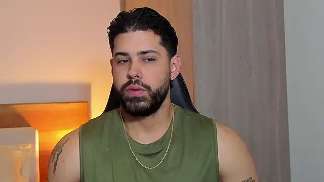 Snapshot of Justyn_Torres chatting on February 27, 2025, 12:01 pm Justyn Torres online show from February 27, 2025, 12:01 pm