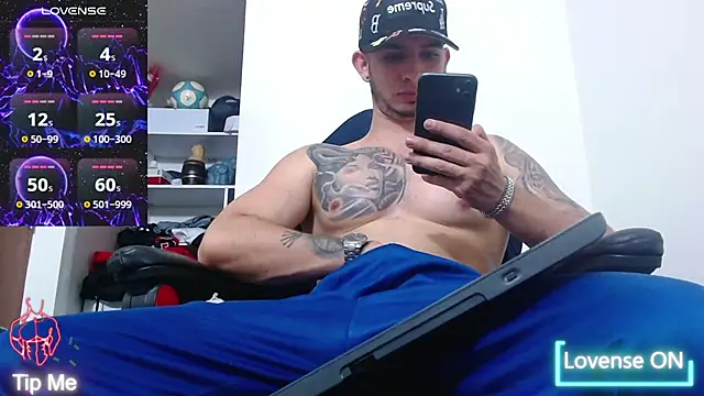 Snapshot of freestyle_blake1 chatting on March 9, 2026, 2:15 am freestyle blake1 online show from March 9, 2026, 2:15 am