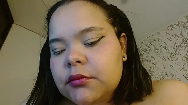 sexychubby    online show from December 16, 2025, 6:06 am