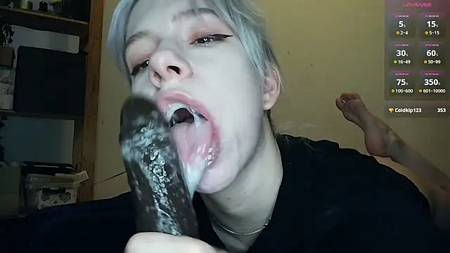 cruellagoth666 online show from May 1, 2026, 3:50 pm