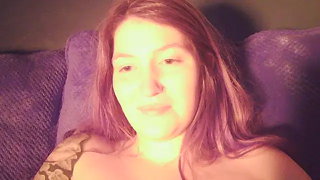 Angelk43 online show from January 15, 2026, 6:39 am