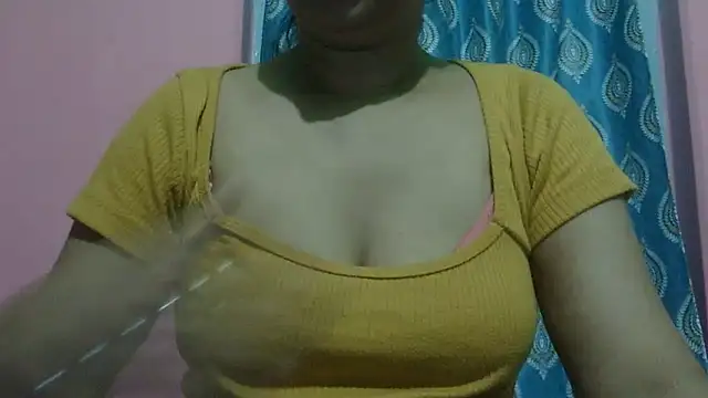 Snapshot of AVNI09- chatting on June 19, 2026, 12:55 pm AVNI09- online show from June 19, 2026, 12:55 pm
