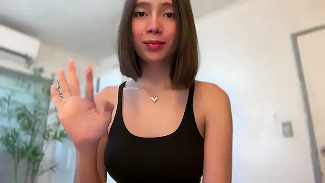 GenesisCastillano online show from April 26, 2026, 6:22 am