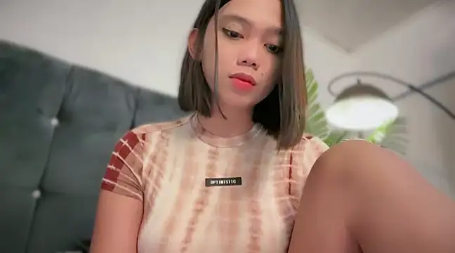 Snapshot of GenesisCastillano chatting on February 20, 2025, 3:30 pm GenesisCastillano online show from February 20, 2025, 3:30 pm