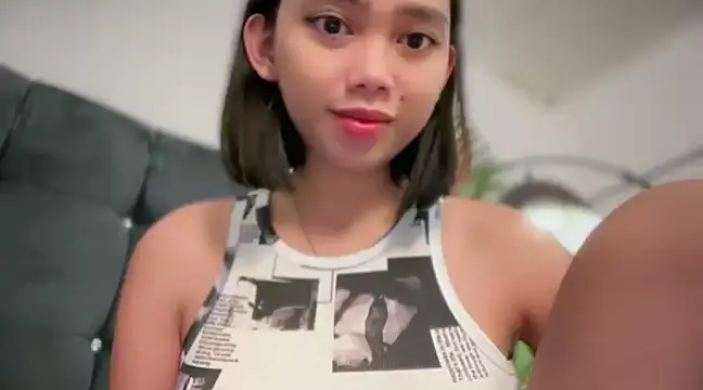 Snapshot of GenesisCastillano chatting on March 14, 2025, 5:02 pm GenesisCastillano online show from March 14, 2025, 5:02 pm