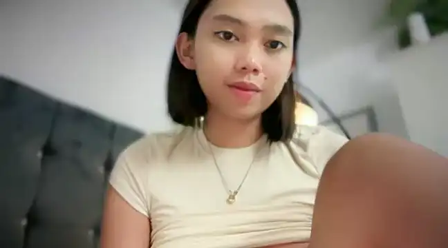 Snapshot of GenesisCastillano chatting on February 5, 2025, 7:20 pm GenesisCastillano online show from February 5, 2025, 7:20 pm