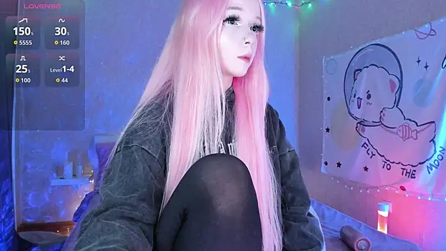 Snapshot of Misty_Shadow chatting on November 24, 2025, 10:43 pm Misty Shadow online show from November 24, 2025, 10:43 pm