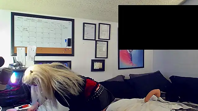 Snapshot of DoMeDoggyDiana chatting on December 4, 2024, 6:49 am DoMeDoggyDiana online show from December 4, 2024, 6:49 am