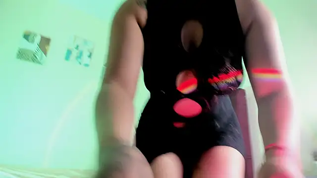 Snapshot of Athompzon chatting on October 11, 2025, 7:26 pm Athompzon online show from October 11, 2025, 7:26 pm