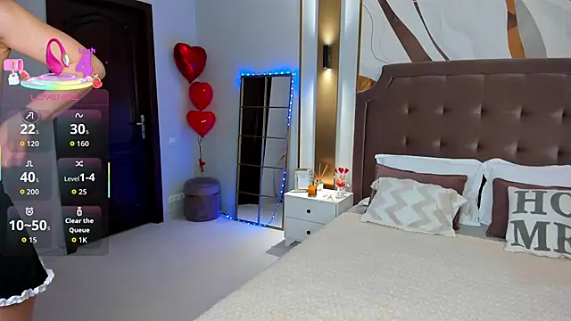 Snapshot of annasimonsj chatting on March 18, 2026, 12:36 am annasimonsj online show from March 18, 2026, 12:36 am