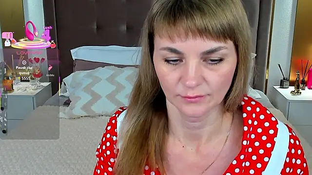 Snapshot of annasimonsj chatting on March 22, 2026, 12:58 am annasimonsj online show from March 22, 2026, 12:58 am